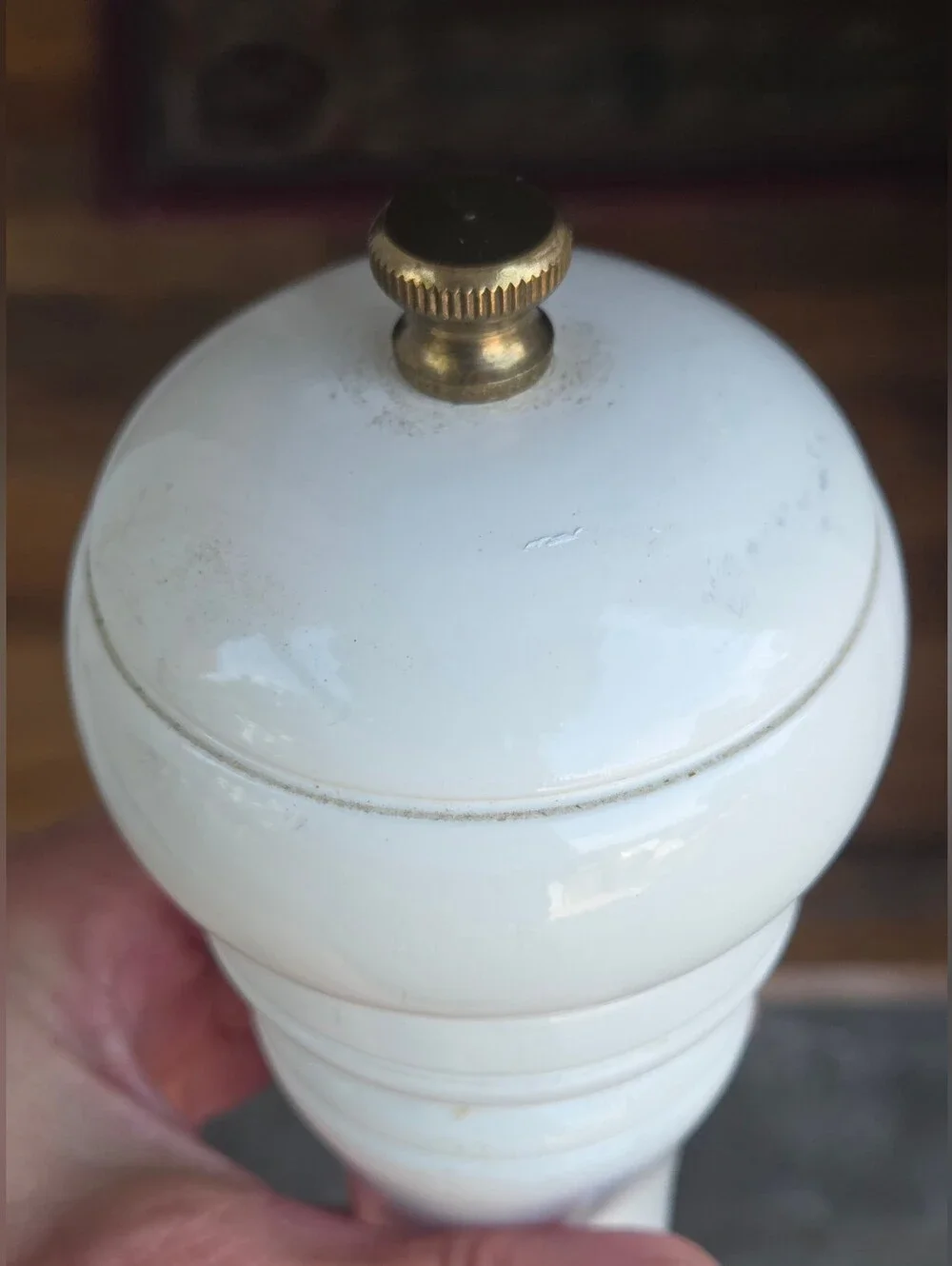 Classic White Lacquered Wooden Salt/Pepper Mill 13
